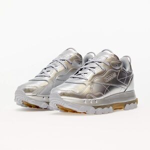 NEW in BOX REEBOK X CARDI B CLASSIC LEATHER